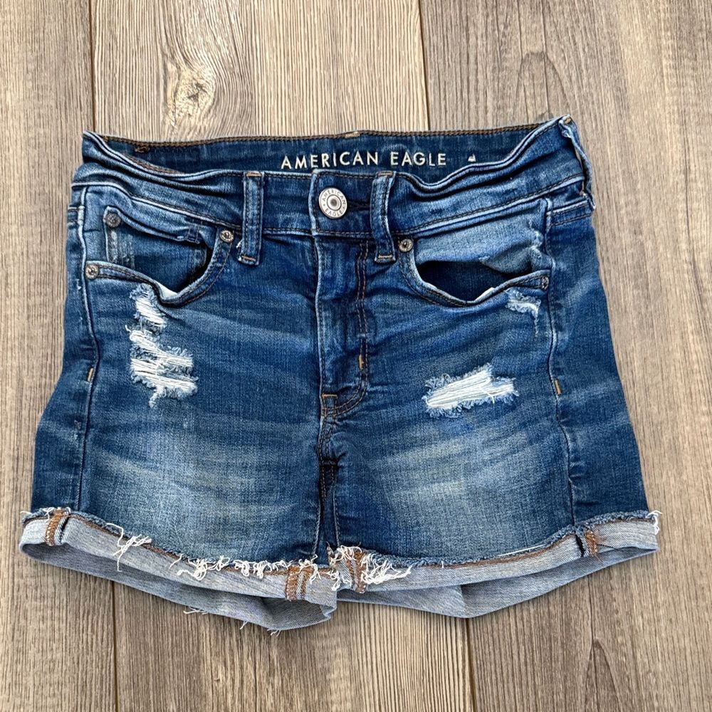 American Eagle distressed super stretch Midi shorts - Picture 1 of 8